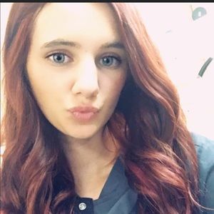 Meet your Posher, Lauryn